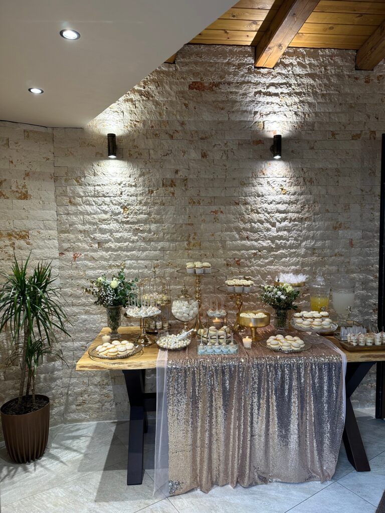 Ταβέρνα Δαφέρμος χώρος εκδηλώσεων στο Ηράκλειο, Κρήτη. Γαμος – Αρραβώνας – Βαπτιση.